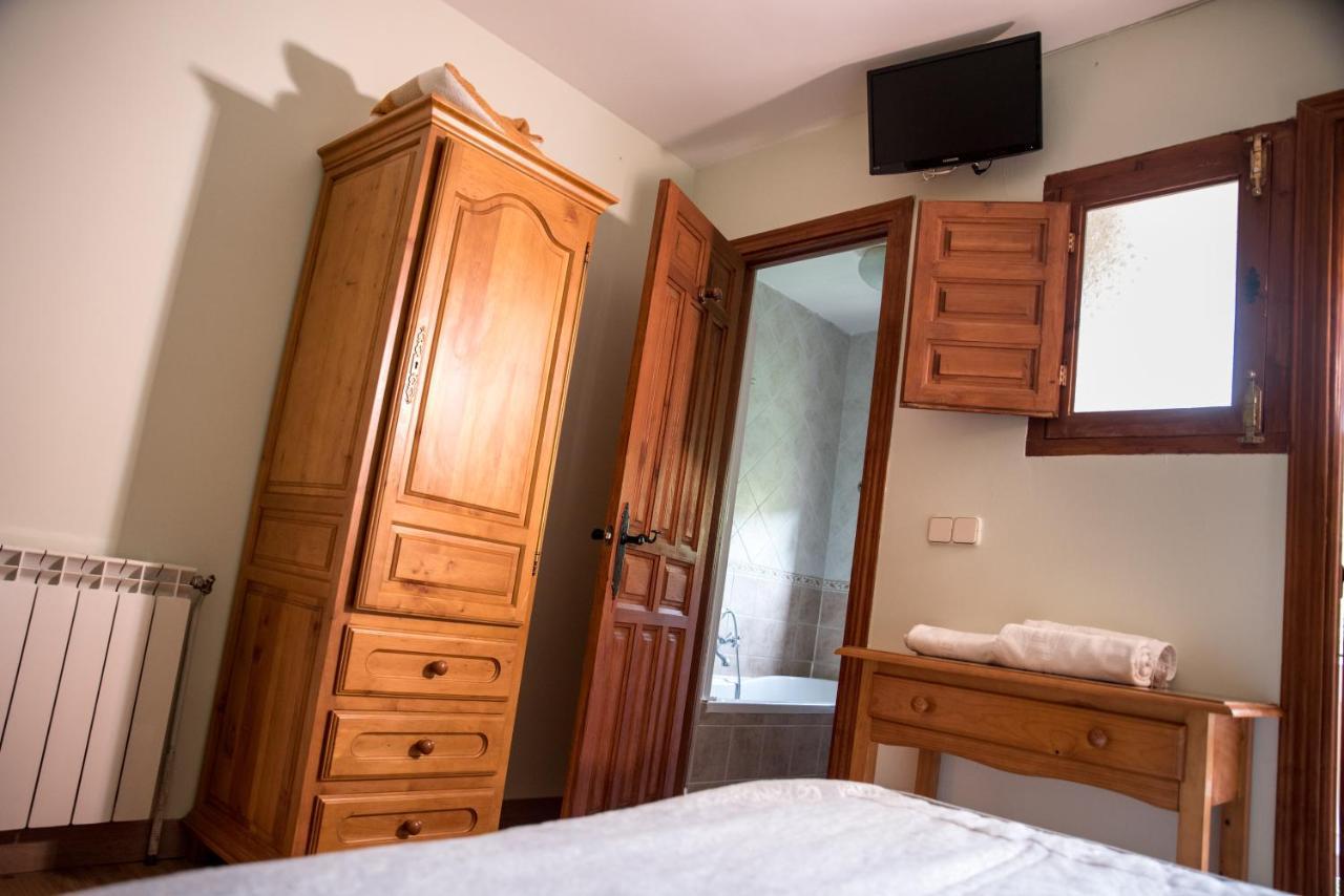 Hospedaje Rural Casa Parri Poveda de la Sierra Zewnętrze zdjęcie
