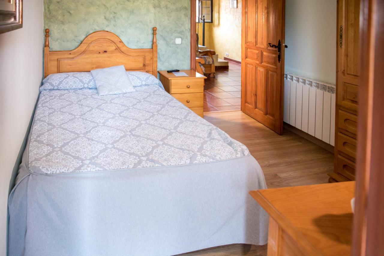 Hospedaje Rural Casa Parri Poveda de la Sierra Zewnętrze zdjęcie